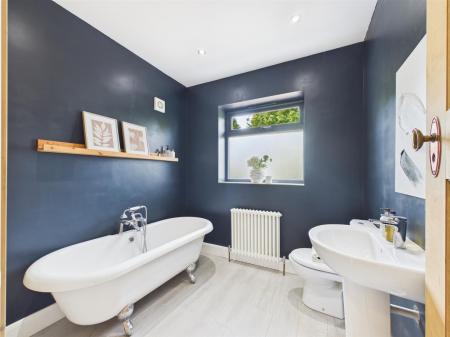 Well-Appointed Bathroom