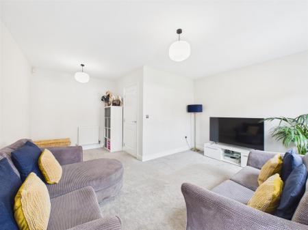 L-Shaped Lounge