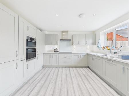 Open Plan Dining/Kitchen