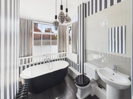 Superbly Appointed Bathroom