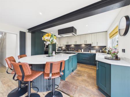 Stunning Open Plan Living Kitchen