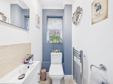 Fitted Guest Cloakroom