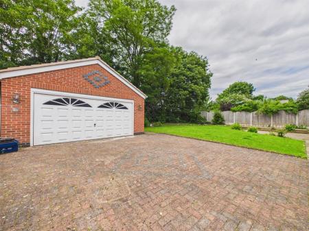 Double Garage