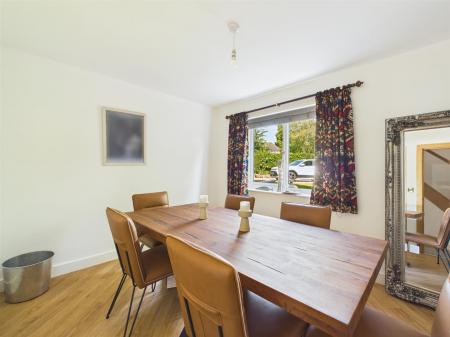 Dining/Family Room