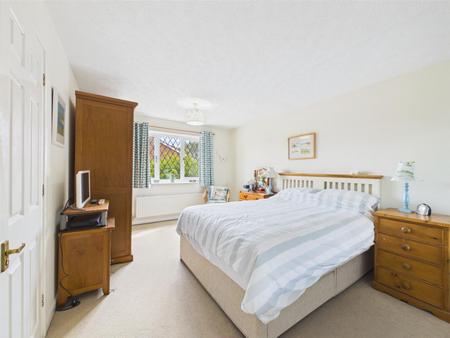 Spacious Principal Bedroom