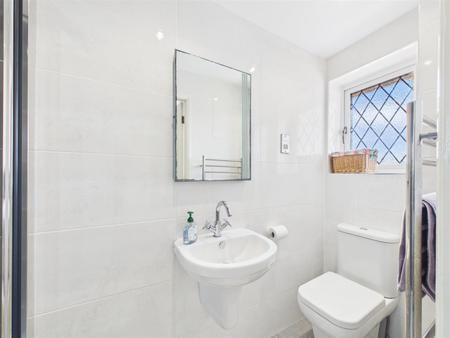 Superbly Appointed En-Suite Shower Room