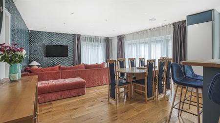 Lounge area