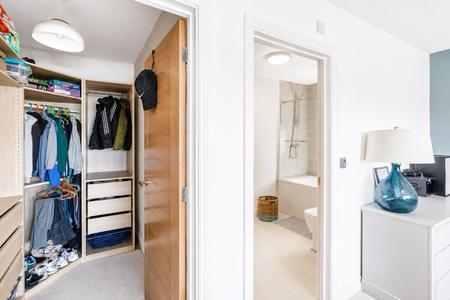 Walk-In Wardrobe