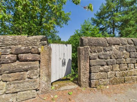 Separate Garden To Front