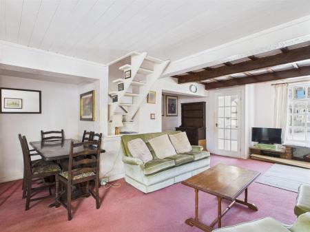 Lounge / Dining Room