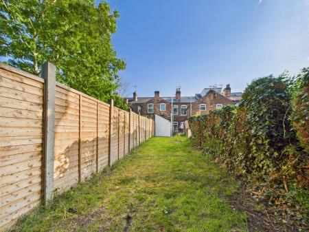 CAM04916G0-PR0124-STILL010 (1).jpg