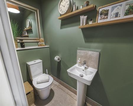 Fitted Guest Cloakroom