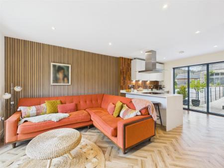 Living Kitchen/Dining/Family Room