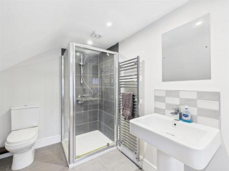 Bathroom/Shower Room