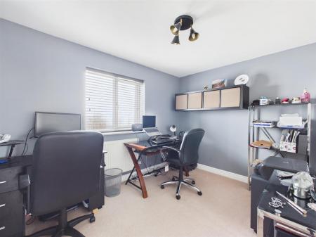 Single Bedroom Four/Study