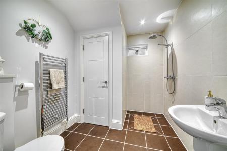 Shower Room/WC