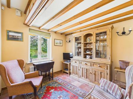 Breakfast Room / Snug
