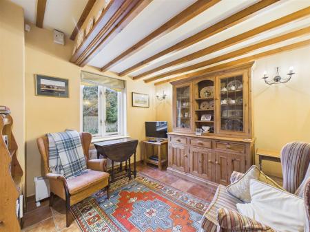 Breakfast Room / Snug