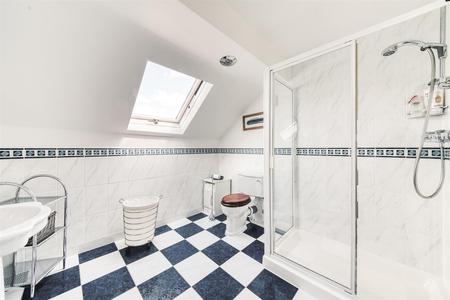Family Shower Room