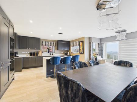 Living Kitchen/Dining/Snug