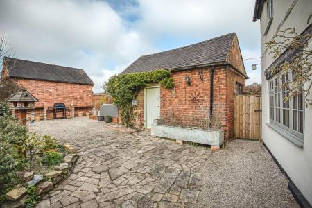 Brick Outbuilding/Workshop