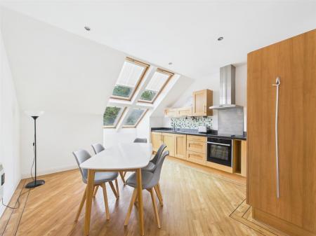 Lovely Kitchen Dining Area