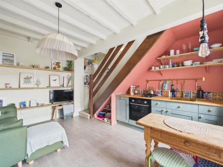 Living Lounge/Dining/Kitchen