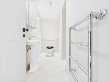 Groundfloor Bedroom En-Suite