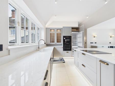 Kitchen With Appliances