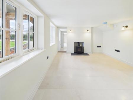 Additional Reception Room