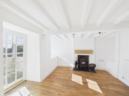 Living Room Leading To Sunroom