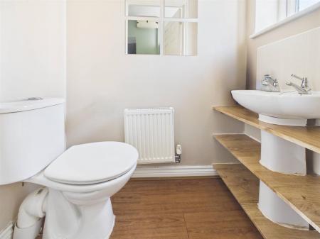 Groundfloor WC