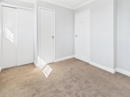 Master Bedroom With In-Built Storage