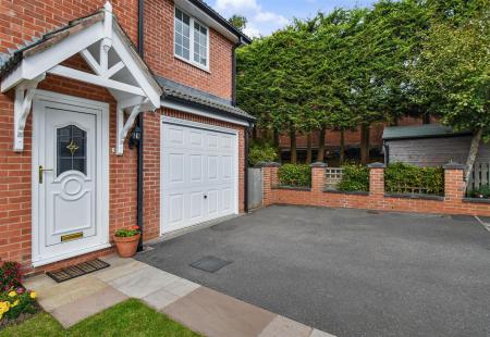 Integral Garage