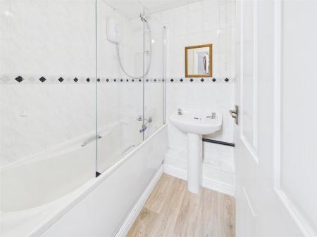 Family Bathroom With Storage