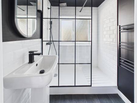 Modern Shower Room