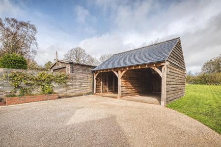 Oak Framed Garage