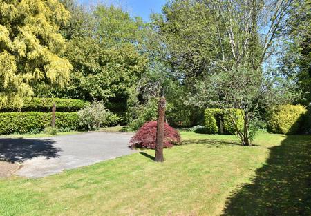 Gardens & Grounds