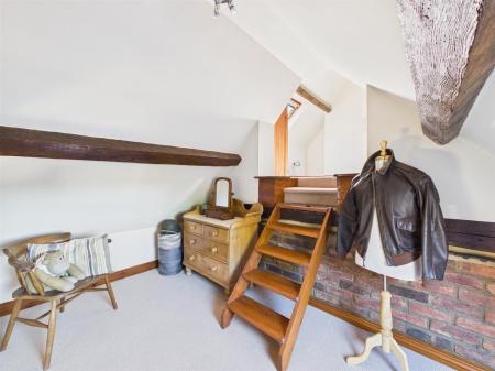 Bedroom Three/ Teenage Suite/Office