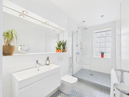 Superior En-Suite