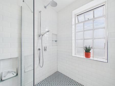 Superior En-Suite