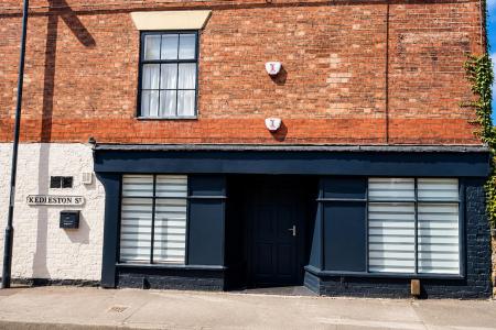 Access To The Apartment