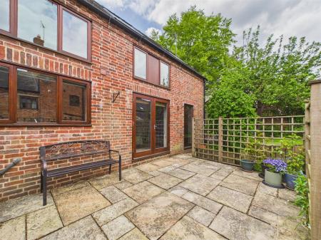 Annexe Garden