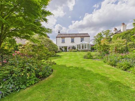Mature Gardens