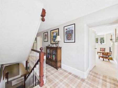 Galleried Split Level Landing