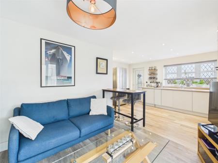 Living Kitchen/Dining Room/Snug