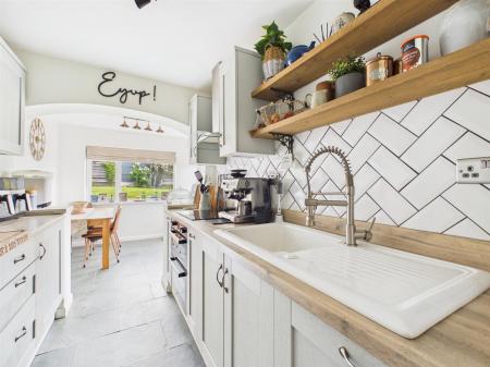 Kitchen/Dining Room