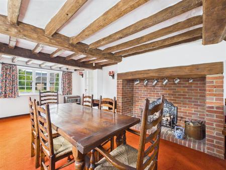 Dining/Music Room