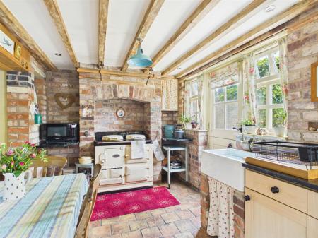 Kitchen/Dining Room