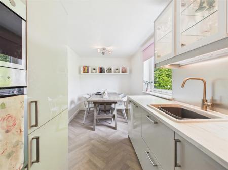Dining Kitchen